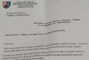 Gradonačelnik Čapljine Smiljan Vidić nije dozvolio održavanje bajramskog koncerta ispred Osnovne škole u Domanovićima