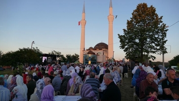 Bosanski muslimani između države i dru&scaron;tva