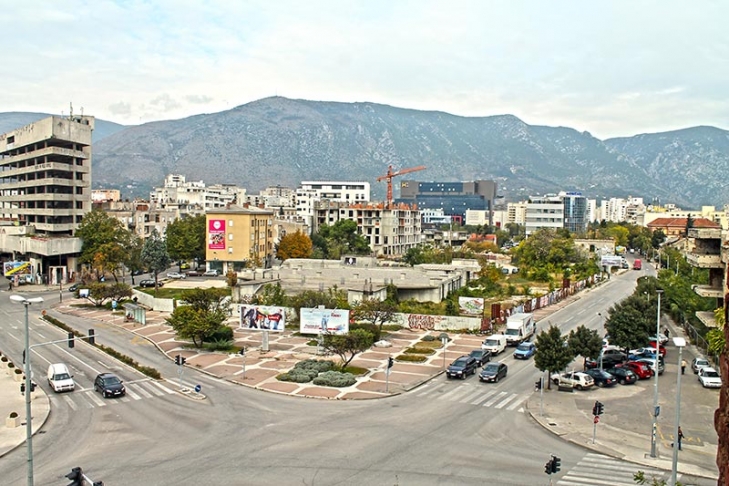 Centralna zona grada Mostara - Od harema do katedrale