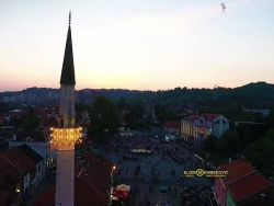 Veliki iftar na Trgu Slobode: Poruka ramazanske radosti iz Tuzle