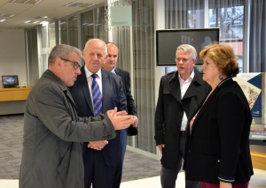 Kantonalni ministri posjetili Gazi Husrev-begovu biblioteku i medresu