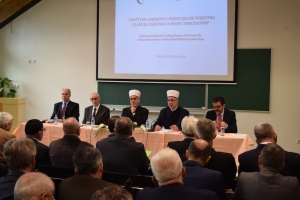 Reisu-l-ulema posjetio Muftijstvo tuzlansko i prisustvovao sjednici Muftijstva