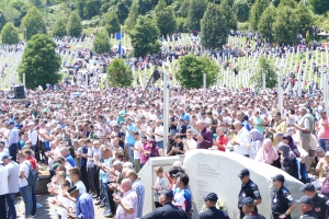 Klanjana dženaza žrtvama Genocida među kojima je i trudnica Remzija