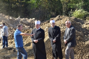 Posjeta lokalitetu nove grobnice u naselju Rizvanovići u Prijedoru