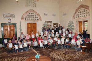 Dodjela svjedočanstava u mektebu Karađoz-begove džamije