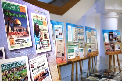 Ilustracija: Izložba o Preporodu pod nazivom &quot;Enciklopedija našeg identiteta&quot; postavljena povodom 50 godina ovog lista