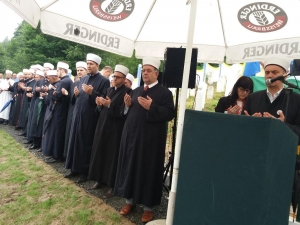 Otvoreno uređeno šehidsko mezarje u Donjoj Golubinji kod Žepča