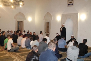 Nakon sedamdeset godina klanjan prvi namaz u obnovljenoj Sinan-pašinoj džamiji u Mostaru