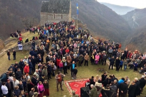 Mreža mladih na Kraljevskom gradu Bobovcu, Šehidskom mezarju na Kovačima i u Kraljevoj Sutjesci