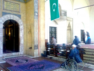 Ni džamije nisu prilagođene osobama s invaliditetom