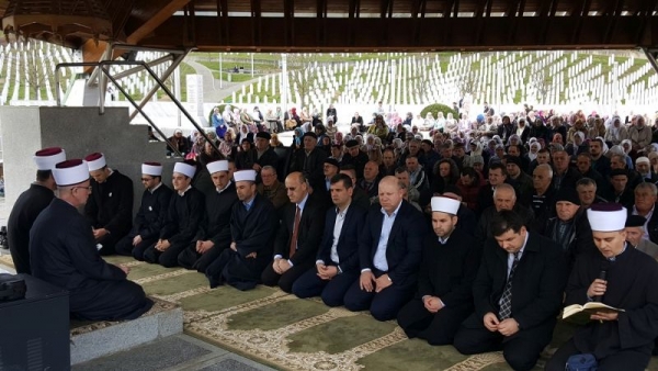 Srebrenica: Petnaesta godi&scaron;njica prve kolektivne dženaze