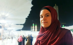 Mlada hadžinica: Umjesto auta odlučila se na hadž i hidžab