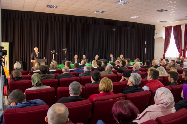 Simpozij u Bužimu:  Odgovornost za kulturu bo&scaron;njačkog naroda