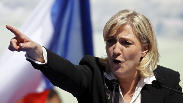 Le Pen: Ni muslimanke ni Siki ne mogu pokrivati glavu