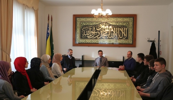 Fakultet islamskih nauka: Dodijeljene stipendije najuspje&scaron;nijim studentima