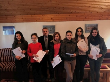 Kalesija: Pobjednici natječaja "Poslanik u mom srcu"