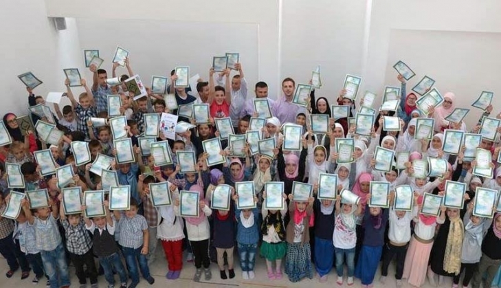 Livno: Uručene diplome 41 novom učaču Kur`ana