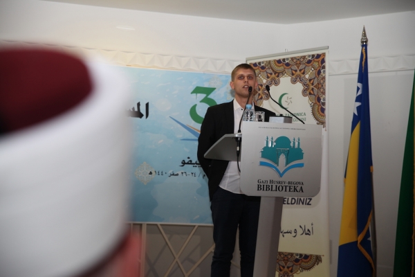 Obraćanje pobjednika u hifzu cijelog Kur'ana Emraha Litrića