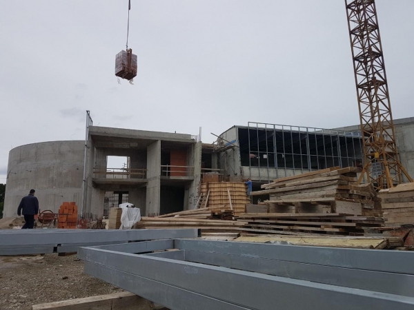 Izgradnja munare IKC Sisak i zavr&scaron;etak kupole