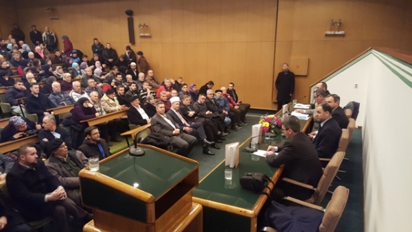 Promocija vrijednog djela &bdquo;Utjecaj kiraeta na izvođenje &scaron;erijatskih propisa&ldquo;