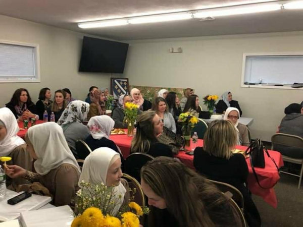 Zijaret Bo&scaron;njakinjama Islamskog Centra Bo&scaron;njaka Syracuse