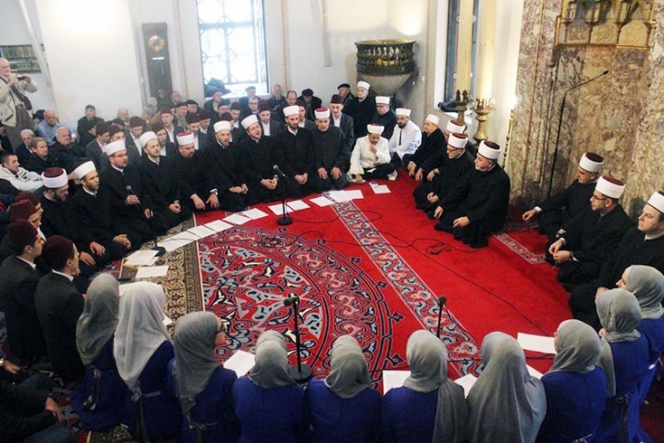 Održan centralni mevlud u Begovoj džamiji